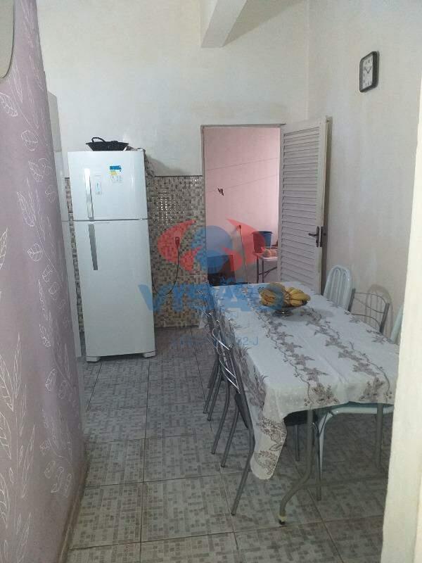 Casa à venda no Jardim Tancredo Neves: 