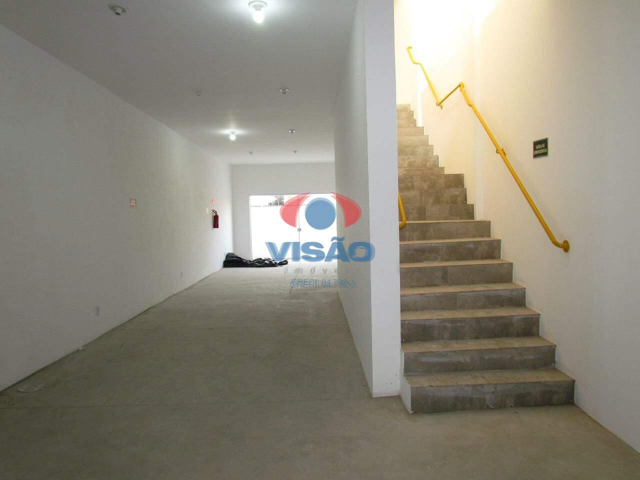 Salão para aluguel no João Pioli: 