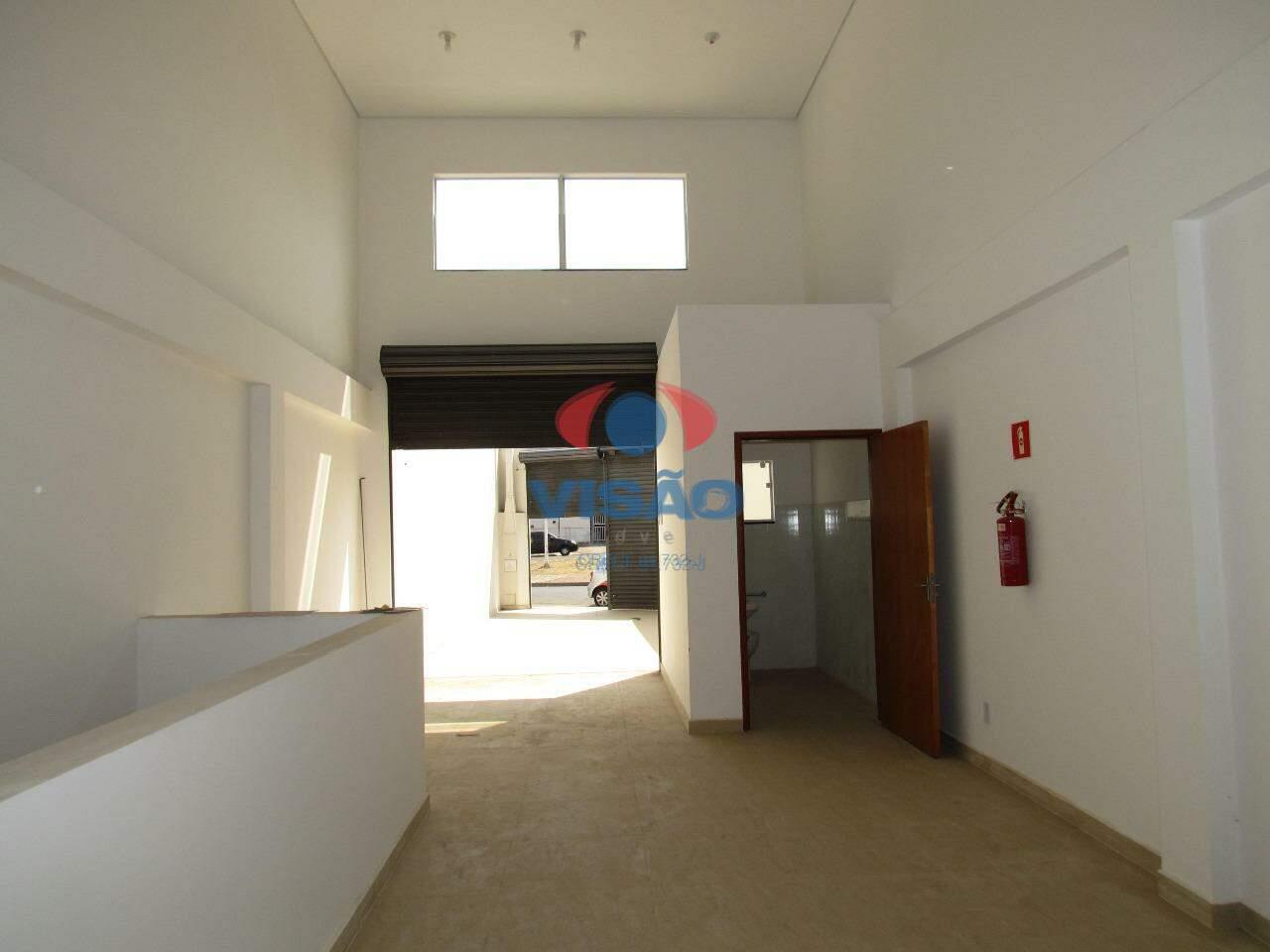 Salão para aluguel no João Pioli: 