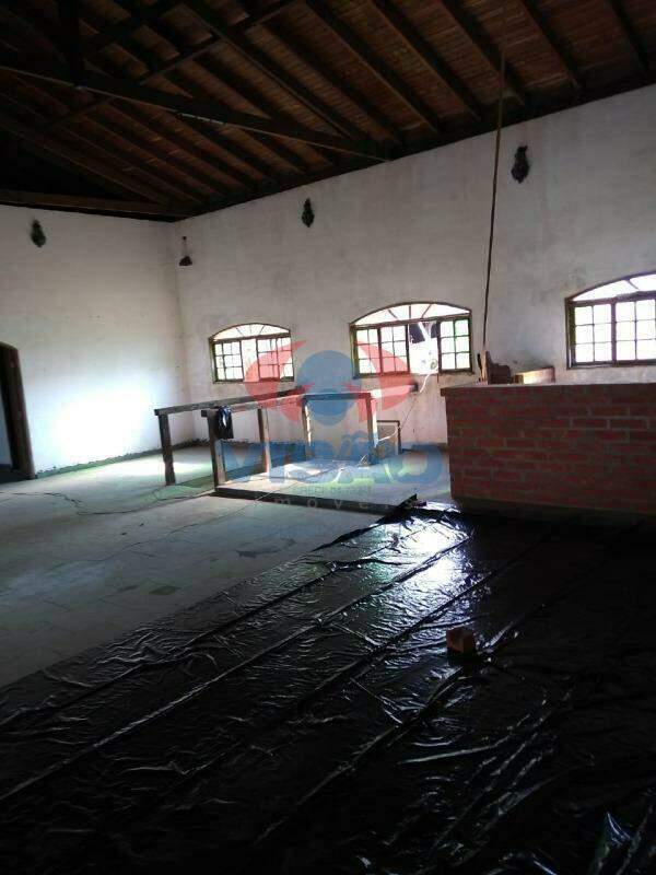 Chácara em condomínio à venda no Terras de Santa Rosa: 