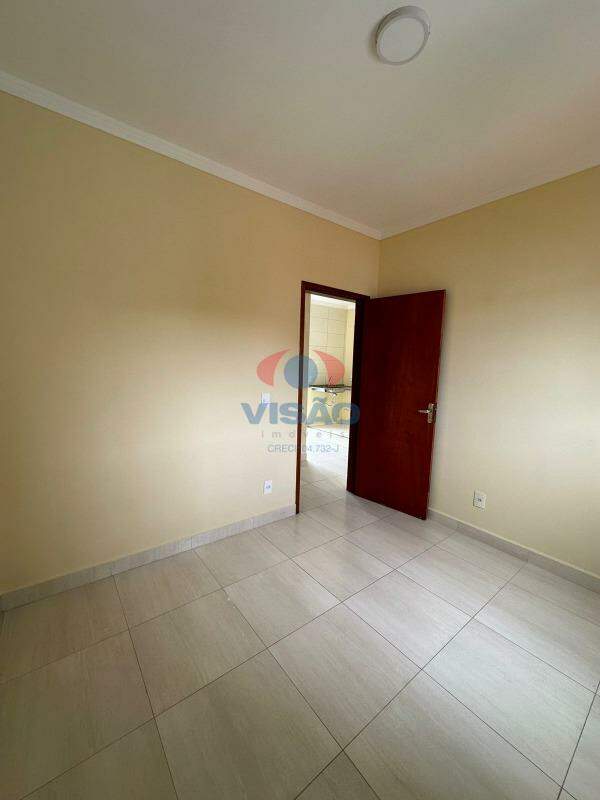 Apartamento para aluguel no Núcleo Residencial Professor Carlos Aldrovandi: 