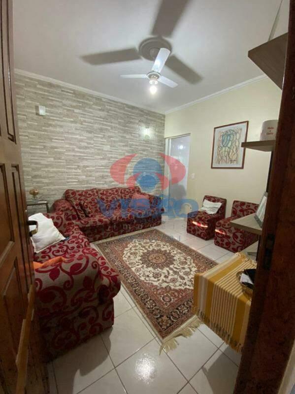 Casa à venda no Jardim Oliveira Camargo: 