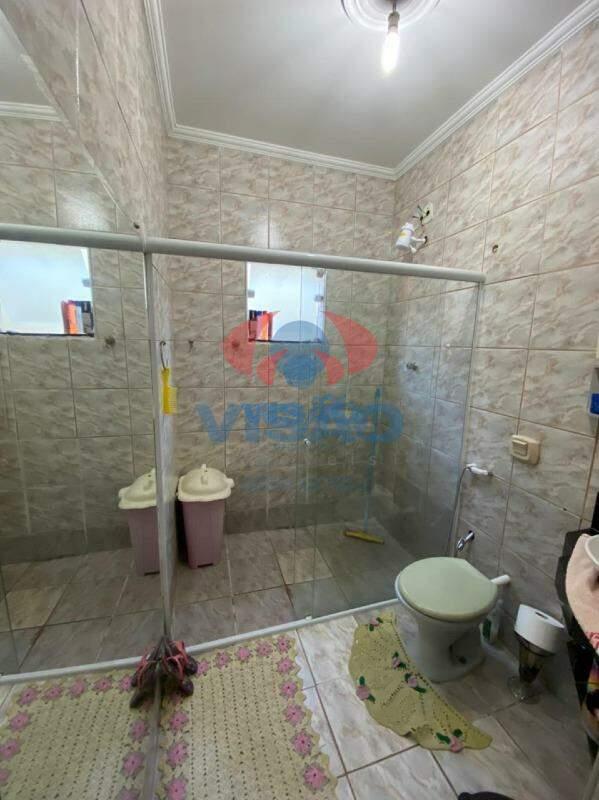 Casa à venda no Jardim Oliveira Camargo: 