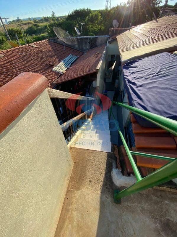 Casa à venda no Jardim Oliveira Camargo: 