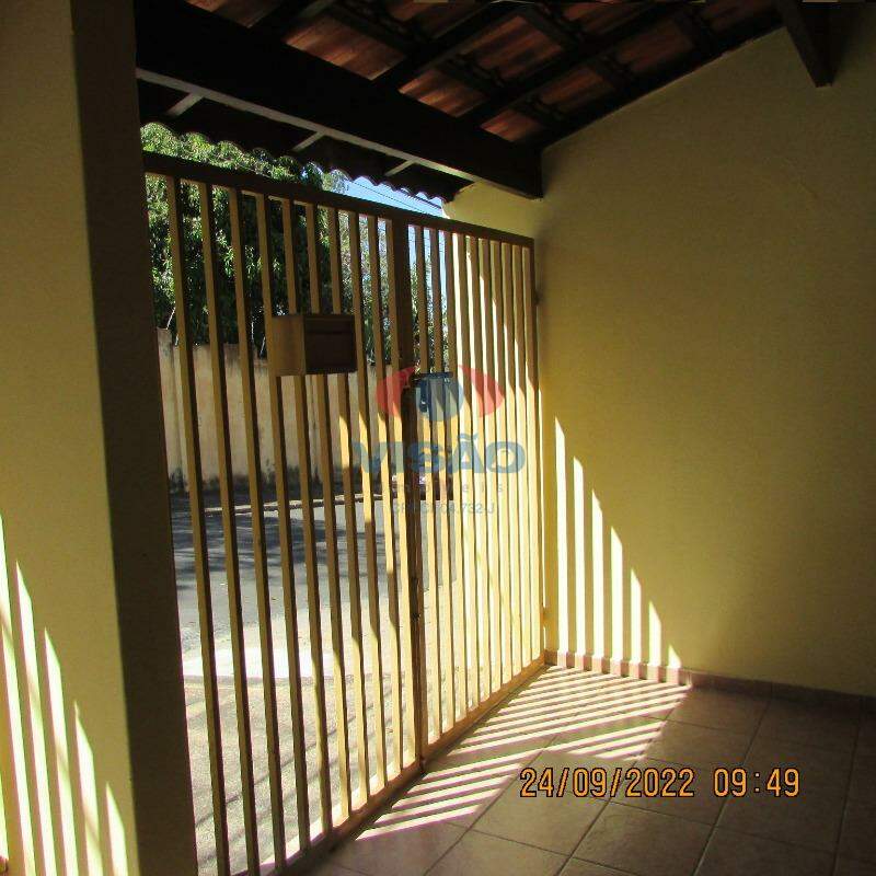 Casa para aluguel no Jardim Primavera: 