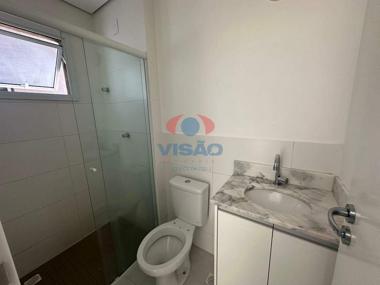 Apartamento para aluguel no Jardim Santiago: banheiro social