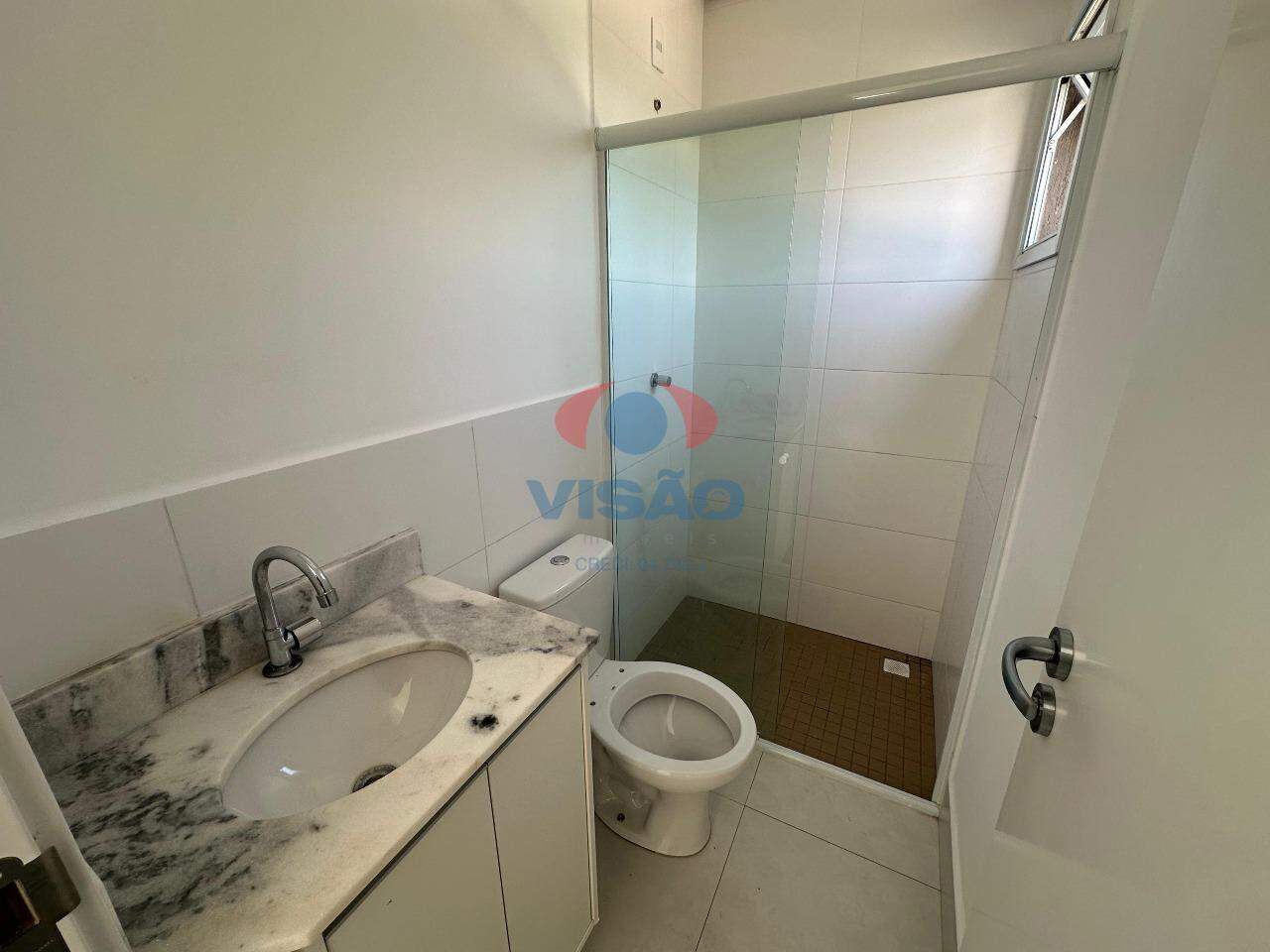 Apartamento para aluguel no Jardim Santiago: suíte