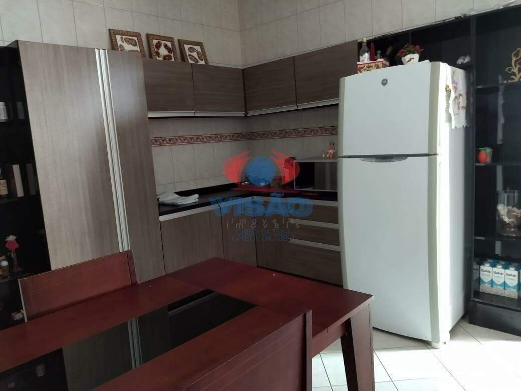 Casa - Sobrado à venda no Jardim Adriana: 