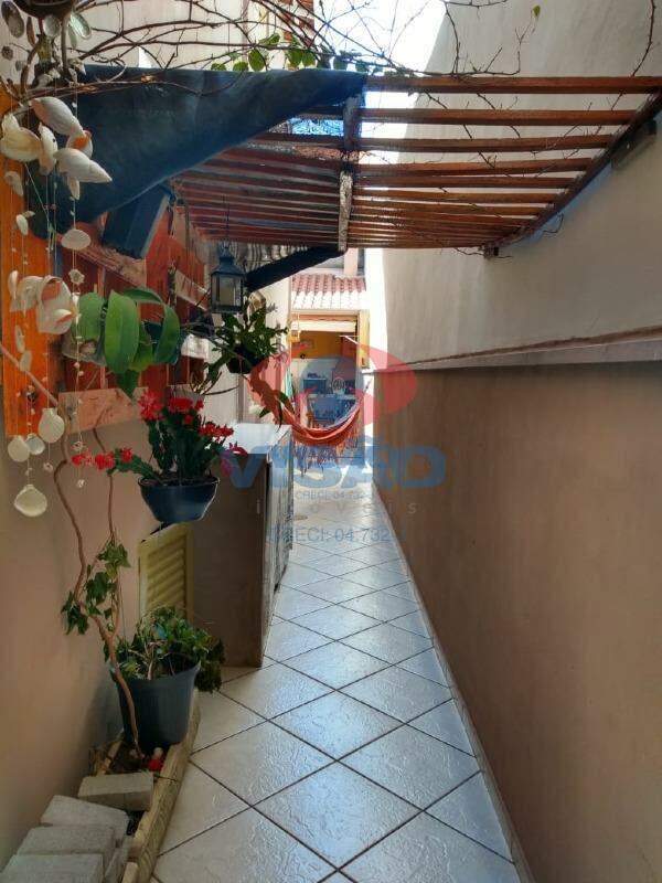 Casa - Sobrado à venda no Jardim Adriana: 