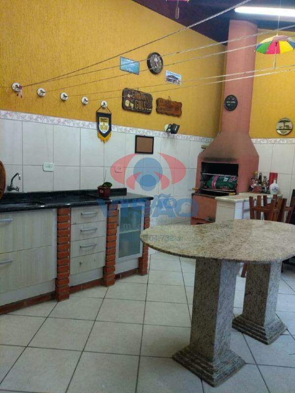 Casa - Sobrado à venda no Jardim Adriana: 