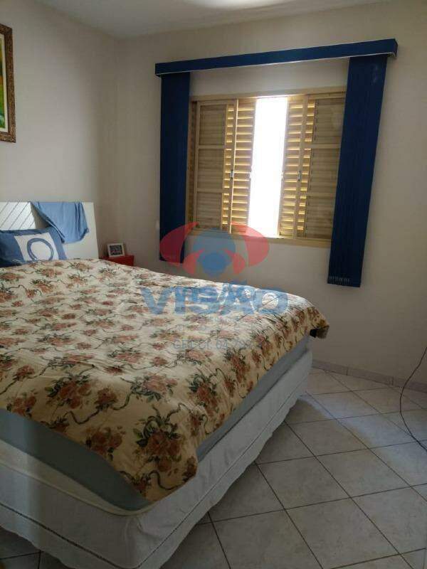 Casa - Sobrado à venda no Jardim Adriana: 