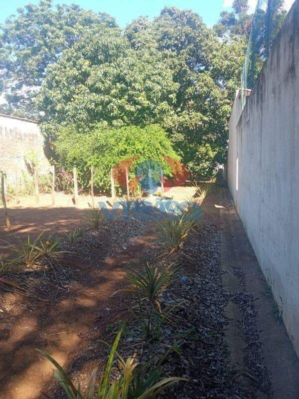 Terreno à venda no Jardim Sao Luis: 