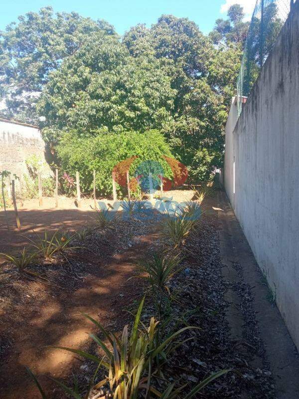 Terreno à venda no Jardim Sao Luis: