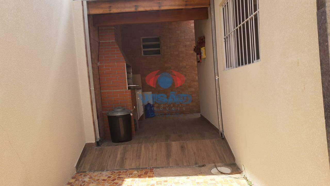 Casa à venda no Bairro Pau Preto: 
