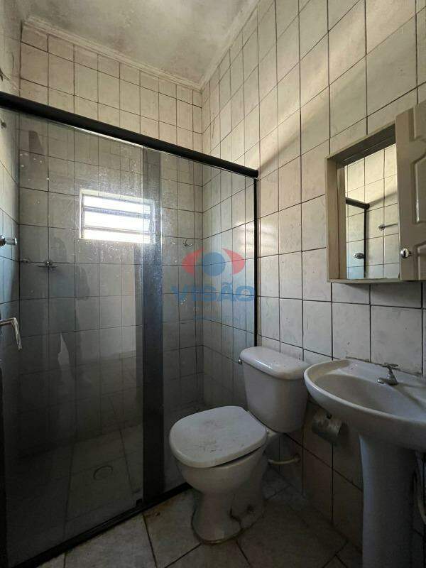 Casa à venda no Centro: 