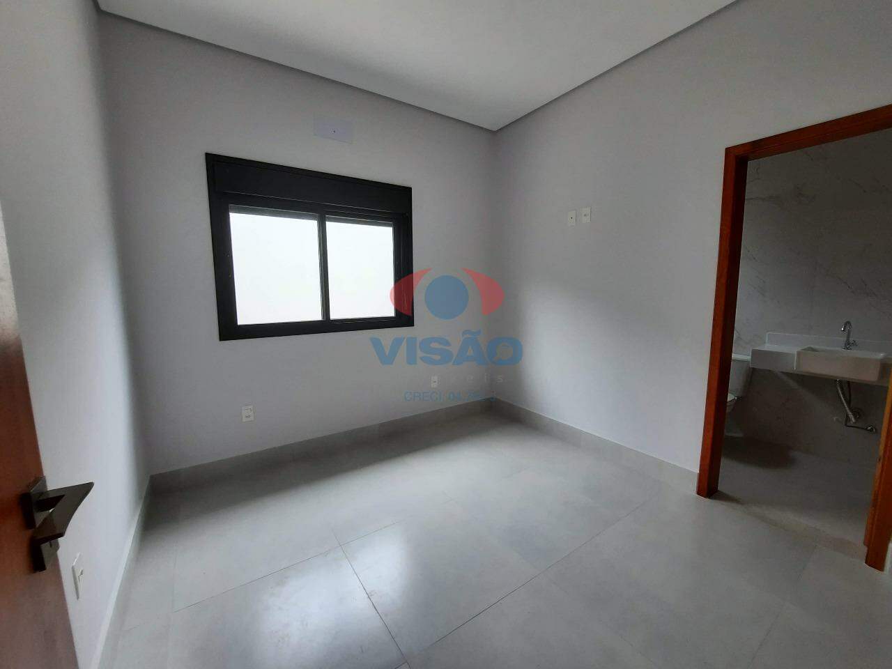 Casa em condomínio à venda no Jardins do Império: