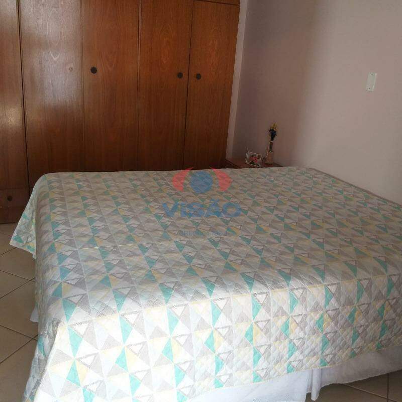 Casa à venda no Jardim Regina: 