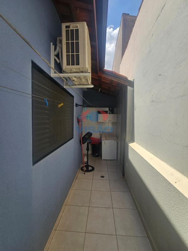 Casa à venda no Jardim Alice: 