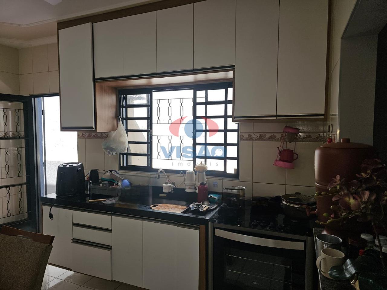 Casa à venda no Jardim Alice: 