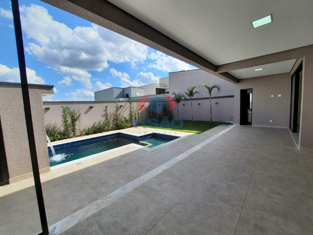 Casa em condomínio à venda no Jardim Residencial Dona Maria José: 