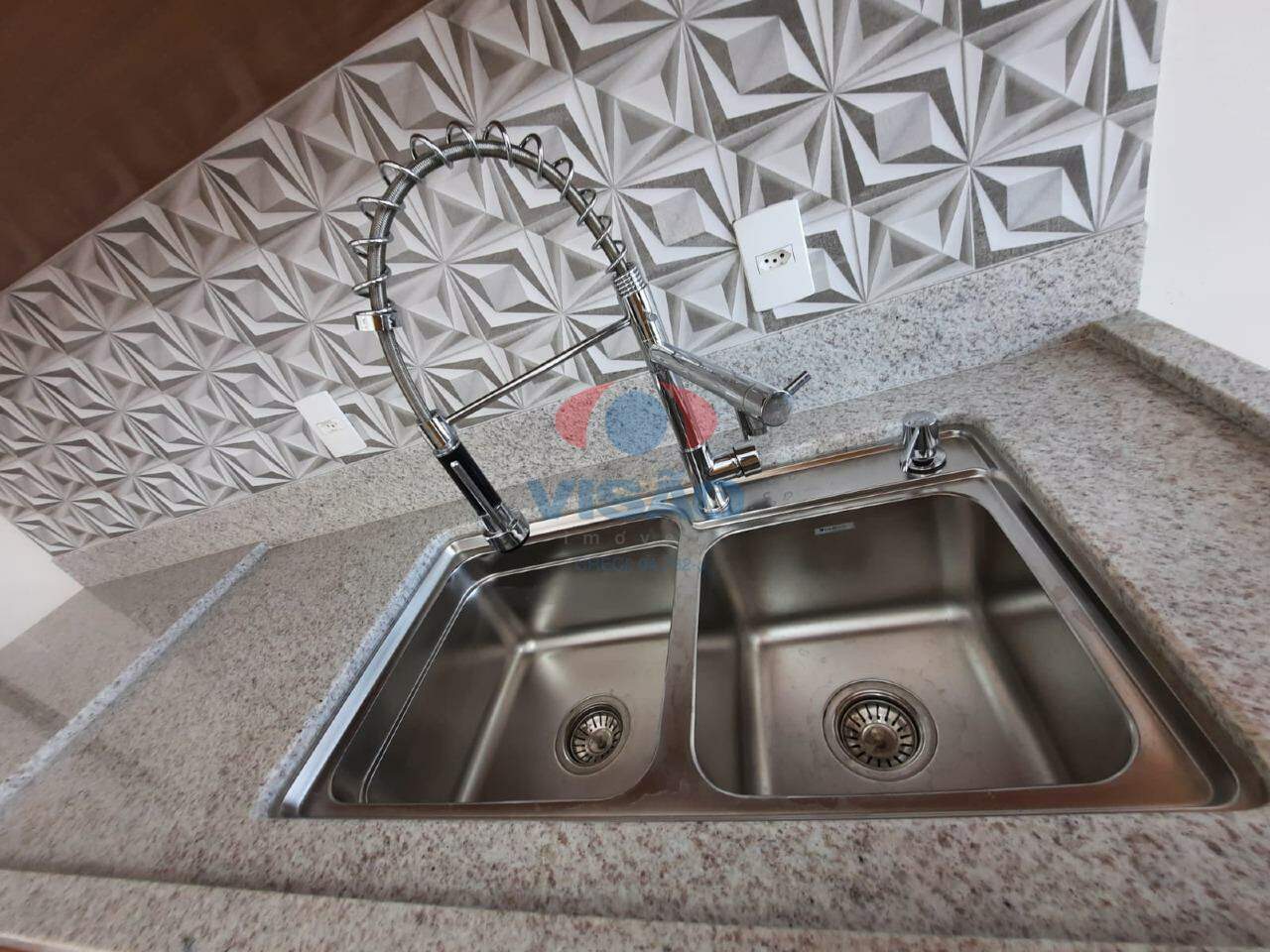 Casa em condomínio à venda no Jardim Residencial Dona Maria José: 