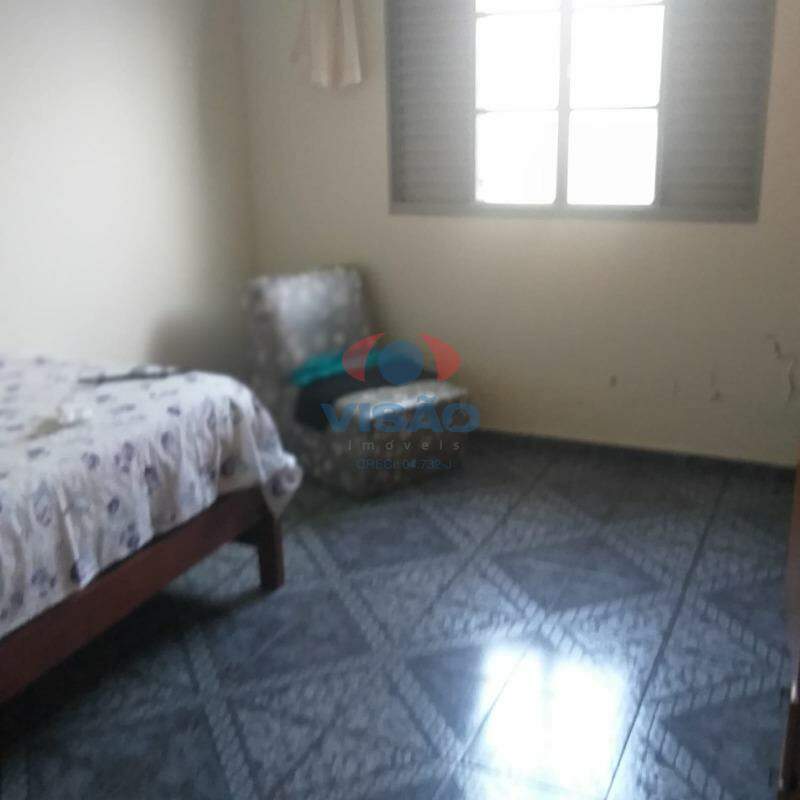 Casa à venda no Vila Brizzola: