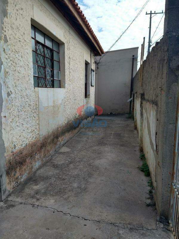 Casa à venda no Centro: 