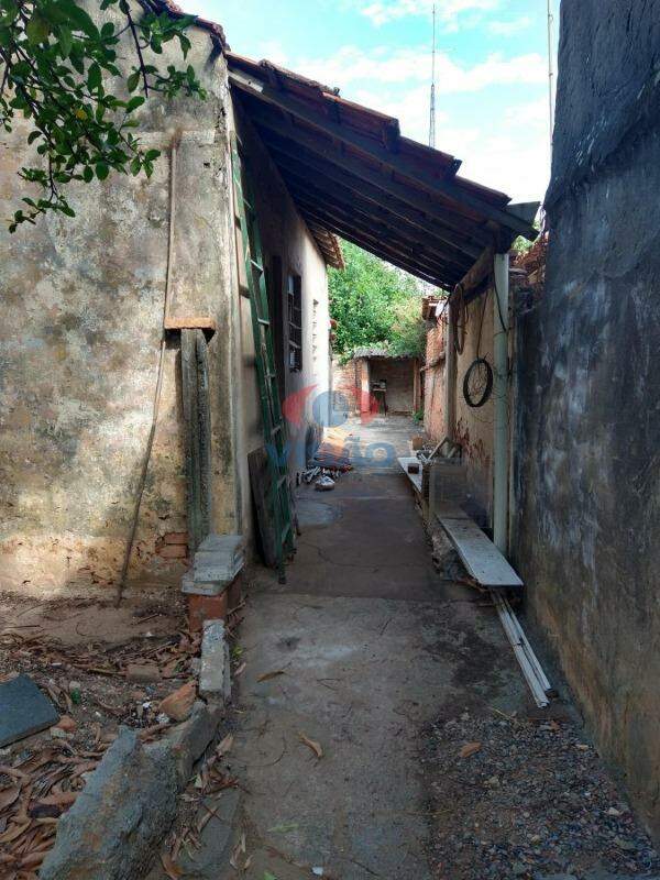 Casa à venda no Centro: 