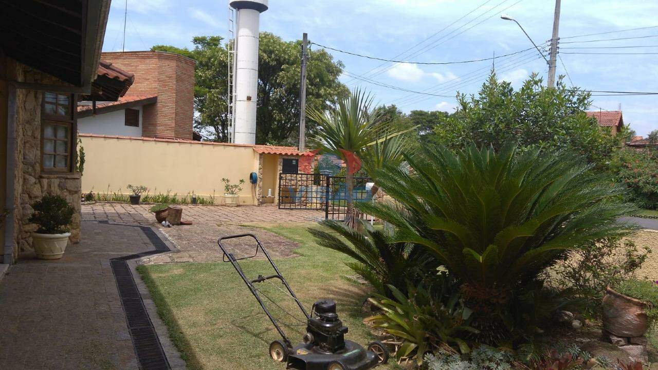 Casa em condomínio à venda no Haras São Luiz: 