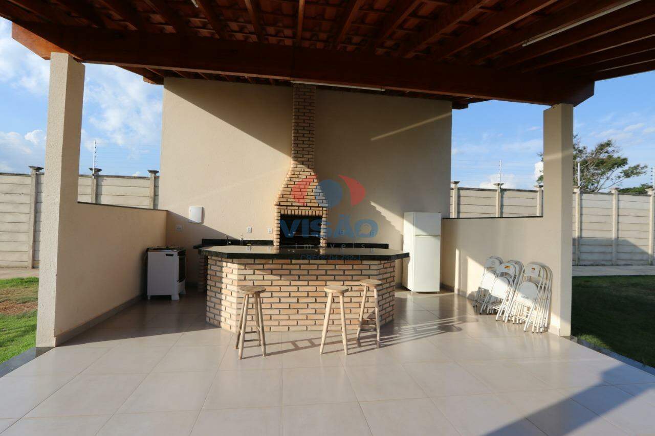 Casa em condomínio à venda no Jardins do Império: 