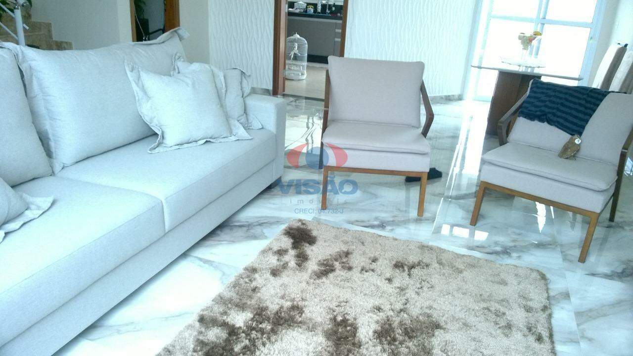 Casa em condomínio à venda no Jardins do Império: 