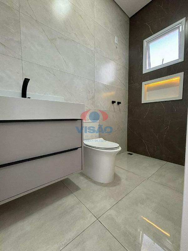 Casa em condomínio à venda no Residencial Evidências: 