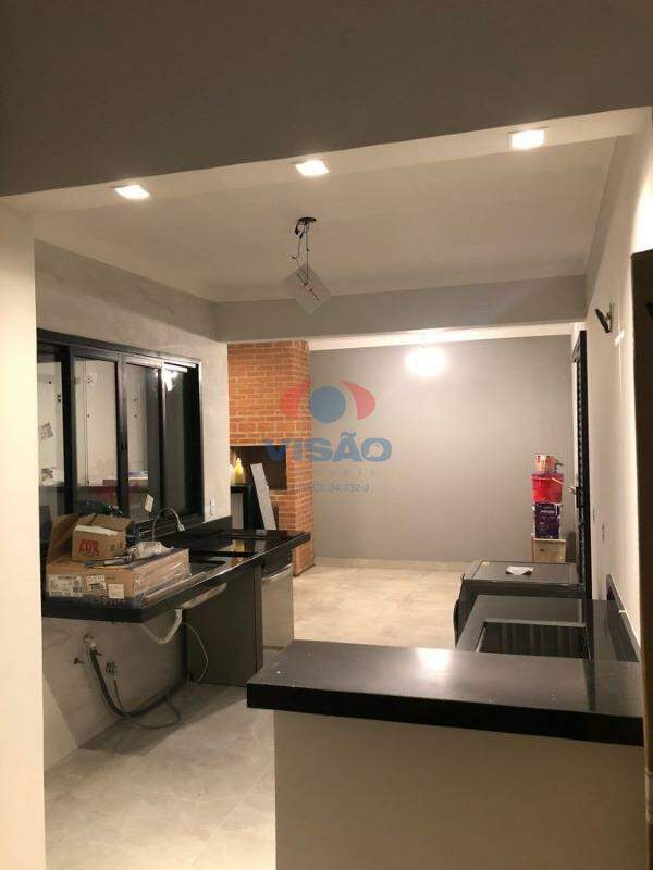 Casa em condomínio à venda no Jardim Laguna: