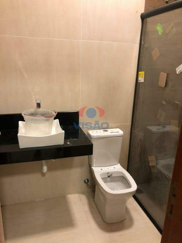 Casa em condomínio à venda no Jardim Laguna: 