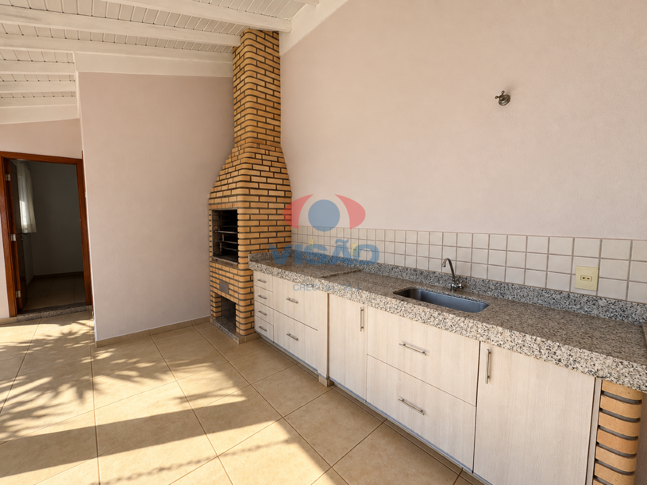 Casa em condomínio para aluguel no Vila Suíça: