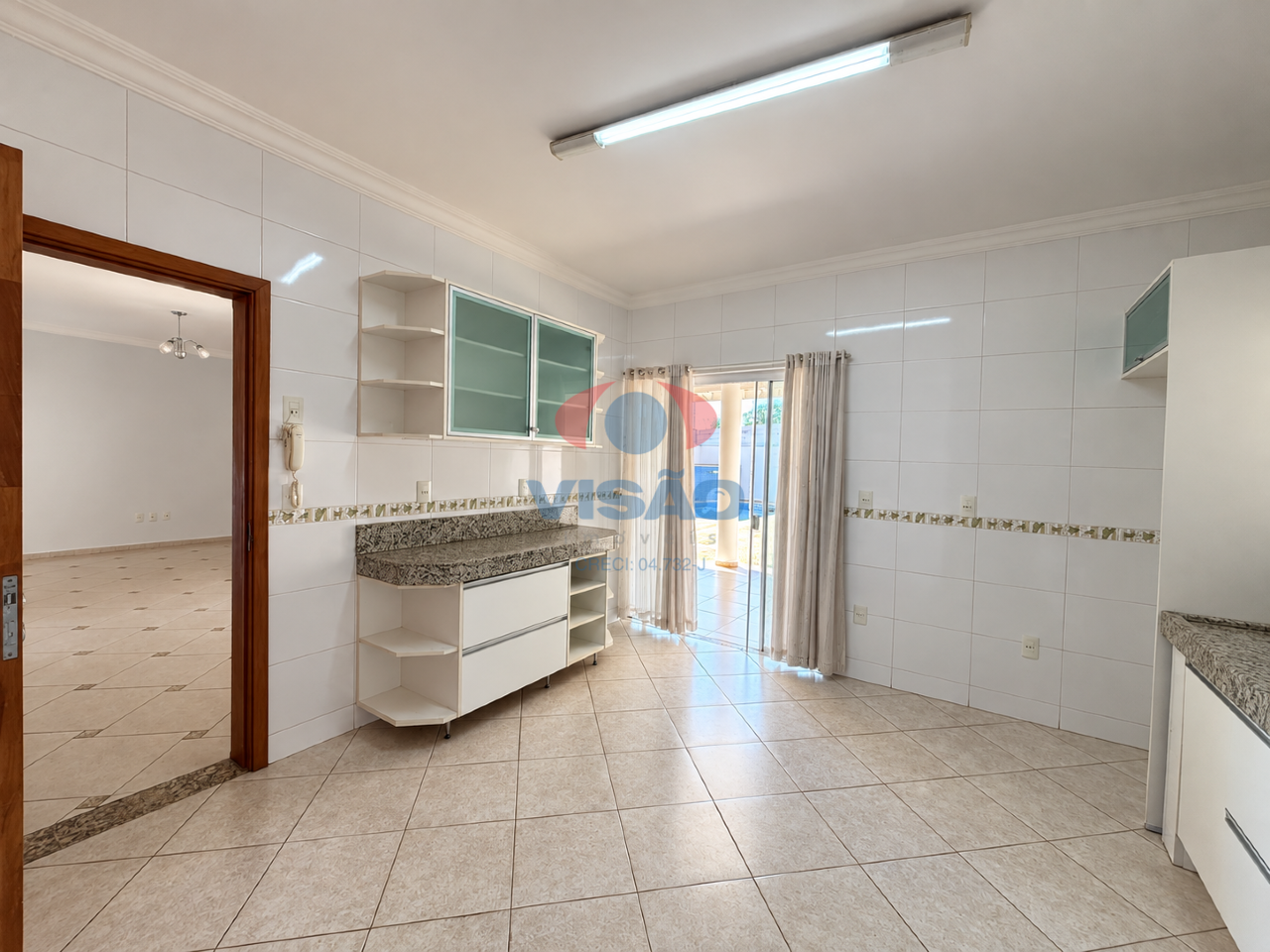 Casa em condomínio para aluguel no Vila Suíça: