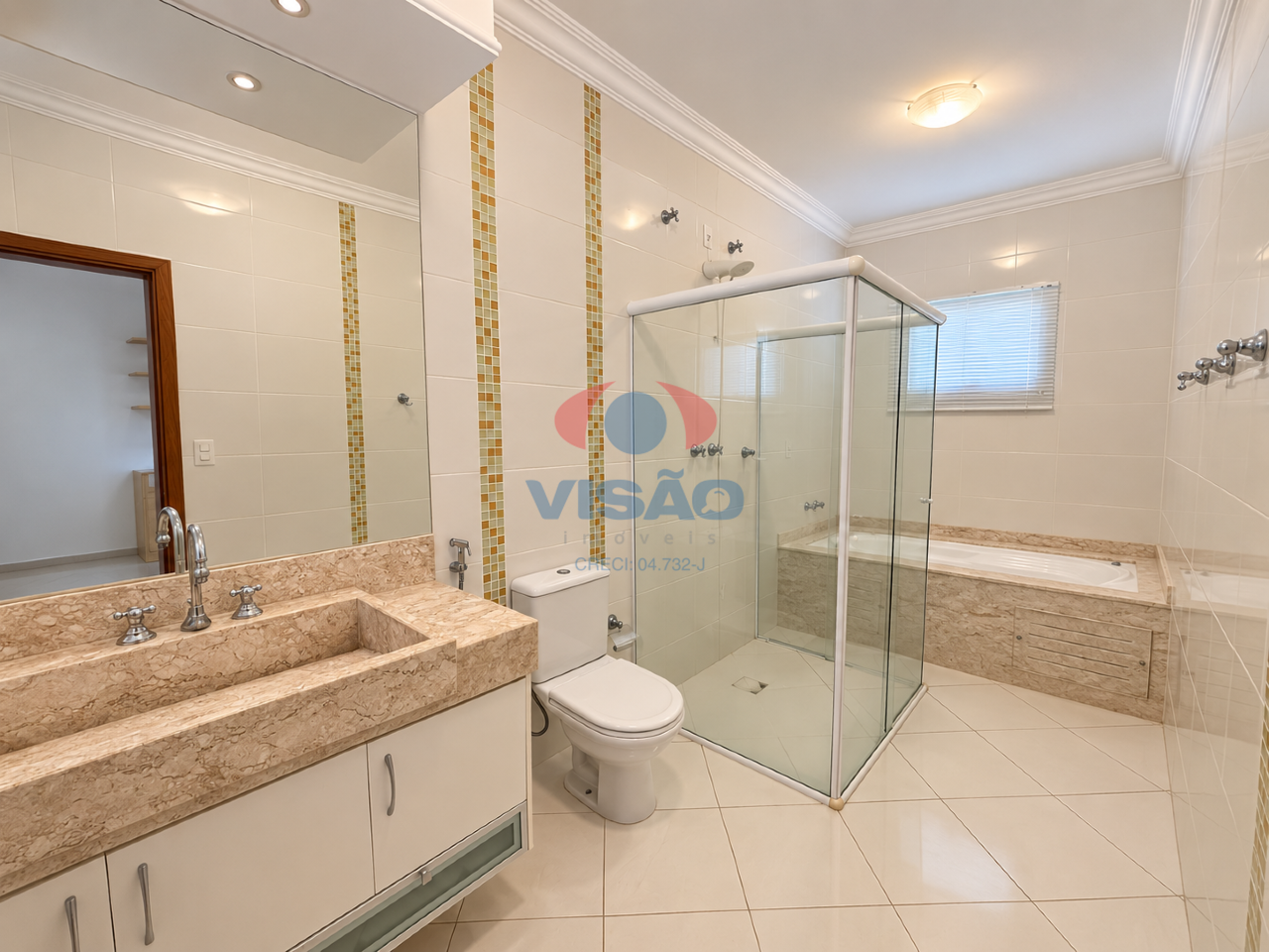 Casa em condomínio para aluguel no Vila Suíça:
