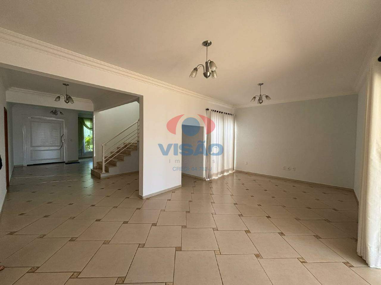 Casa em condomínio para aluguel no Vila Suíça: