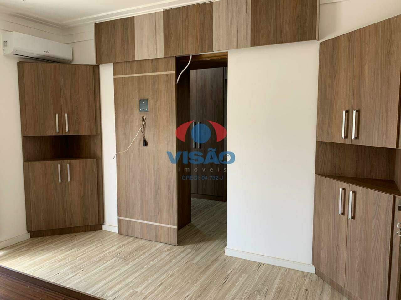 Casa em condomínio à venda no Residencial Beira da Mata: 