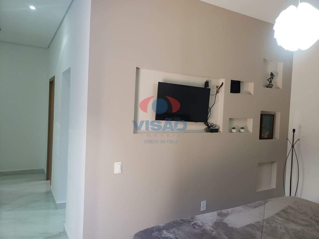 Casa em condomínio à venda no Jardim dos Lagos: 