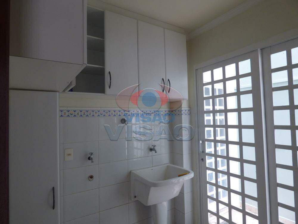 Casa - Sobrado à venda no Aqui Se Vive: Lavanderia