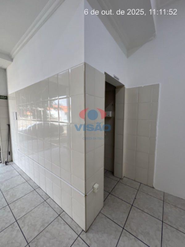 Salão para aluguel no Parque das Nações: 