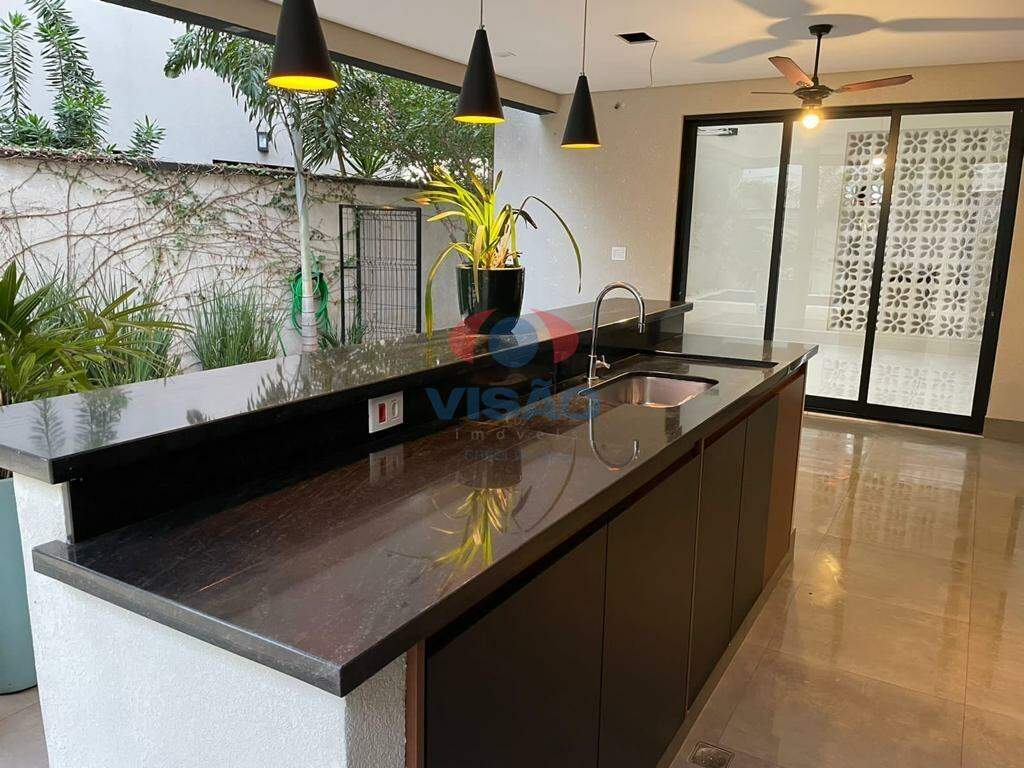 Casa em condomínio à venda no Jardim Residencial Maria Dulce: