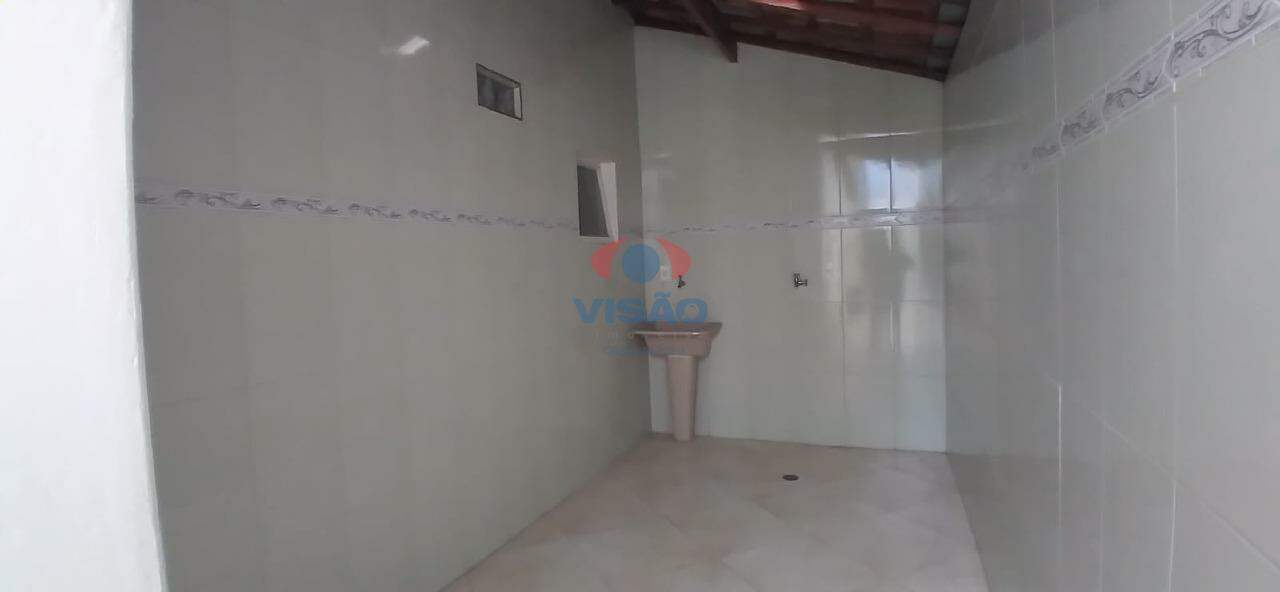 Casa à venda no Jardim Oliveira Camargo: 