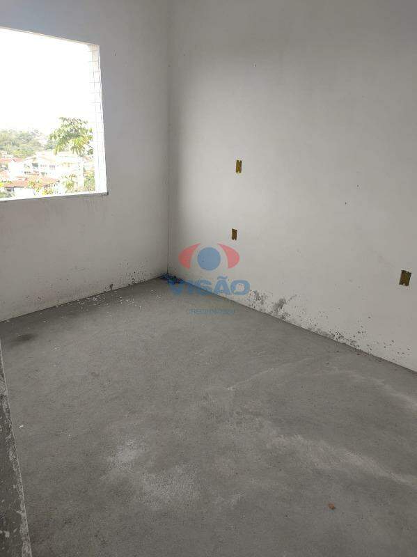 Apartamento à venda no Barra da Lagoa: 
