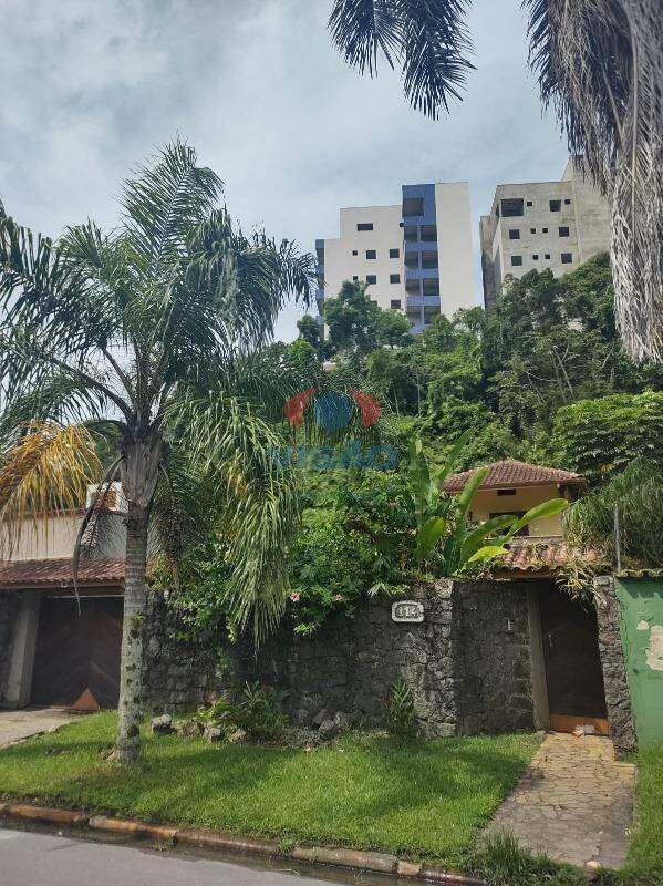 Apartamento à venda no Barra da Lagoa: 