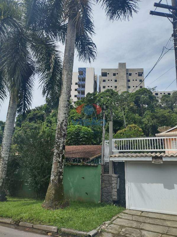 Apartamento à venda no Barra da Lagoa: 
