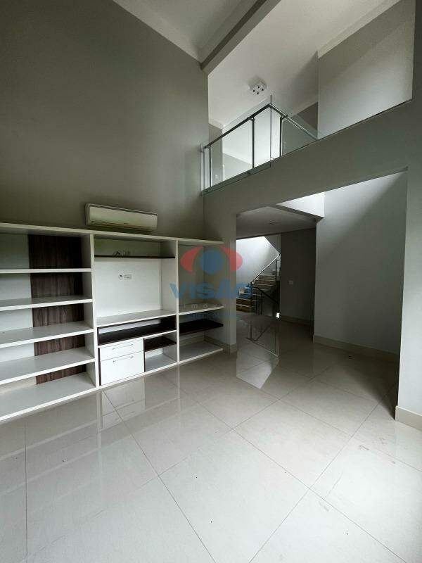 Casa em condomínio à venda no Jardim Vila Paradiso: