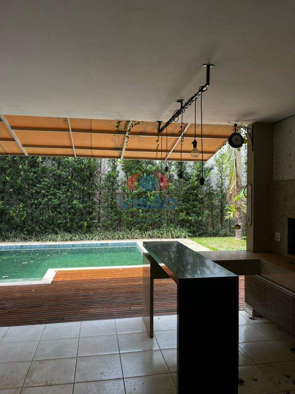 Casa em condomínio à venda no Jardim Vila Paradiso: 