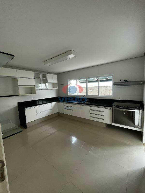 Casa em condomínio à venda no Jardim Vila Paradiso: 